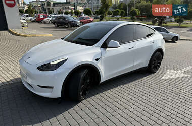 Внедорожник / Кроссовер Tesla Model Y 2023 в 