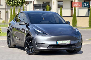 Внедорожник / Кроссовер Tesla Model Y 2023 в 
