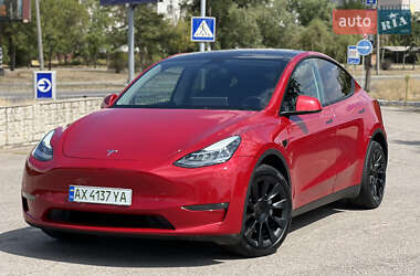 Позашляховик / Кросовер Tesla Model Y 2022 в 