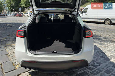 Внедорожник / Кроссовер Tesla Model Y 2022 в 
