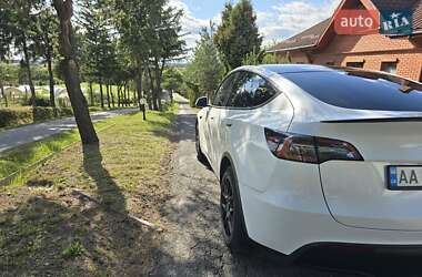 Внедорожник / Кроссовер Tesla Model Y 2021 в 