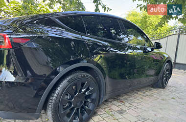 Позашляховик / Кросовер Tesla Model Y 2021 в 
