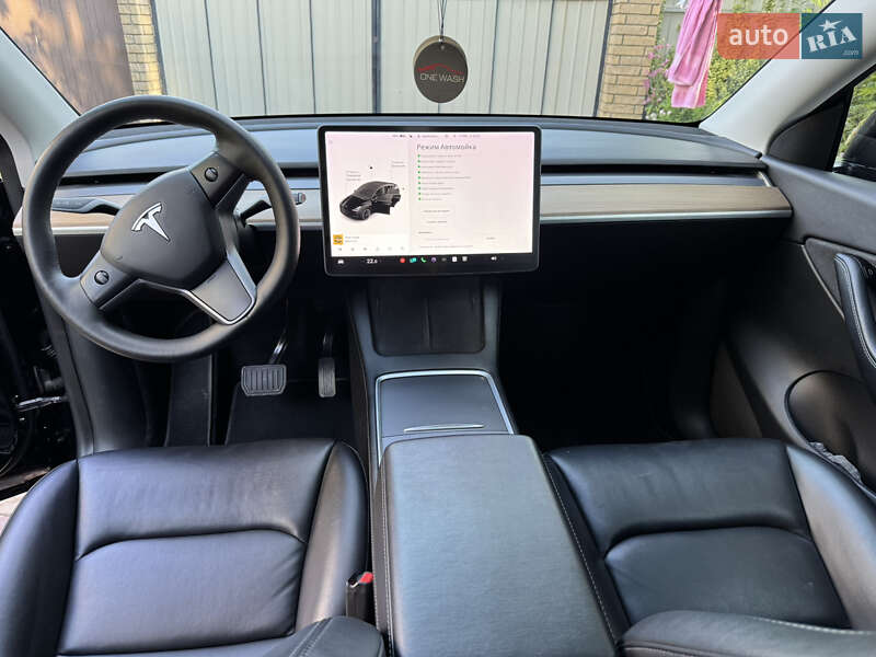 Позашляховик / Кросовер Tesla Model Y 2021 в Тернополі