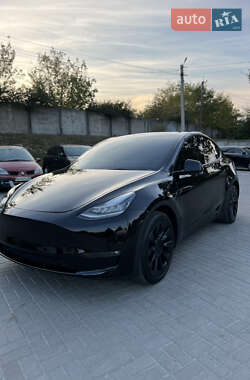 Позашляховик / Кросовер Tesla Model Y 2021 в 