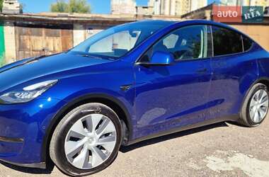 Внедорожник / Кроссовер Tesla Model Y 2021 в 