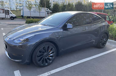 Внедорожник / Кроссовер Tesla Model Y 2022 в 