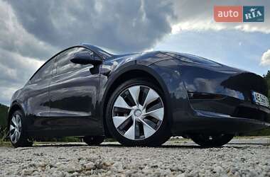 Позашляховик / Кросовер Tesla Model Y 2021 в 