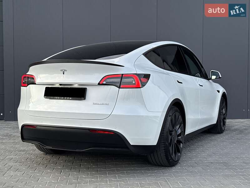 Позашляховик / Кросовер Tesla Model Y 2022 в Луцьку