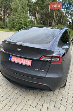 Внедорожник / Кроссовер Tesla Model Y 2022 в 
