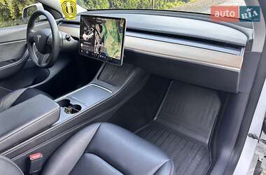 Позашляховик / Кросовер Tesla Model Y 2020 в 