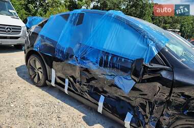Внедорожник / Кроссовер Tesla Model Y 2025 в 