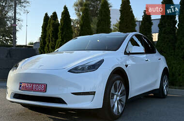 Внедорожник / Кроссовер Tesla Model Y 2023 в 