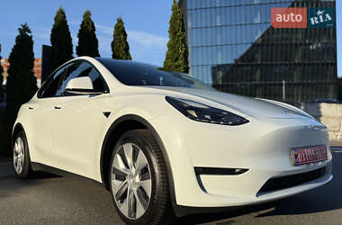 Внедорожник / Кроссовер Tesla Model Y 2023 в 