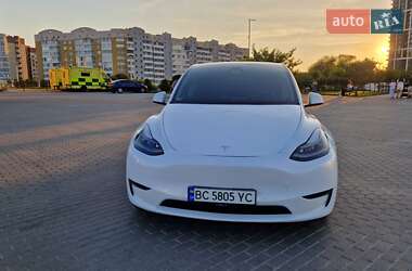 Позашляховик / Кросовер Tesla Model Y 2022 в 
