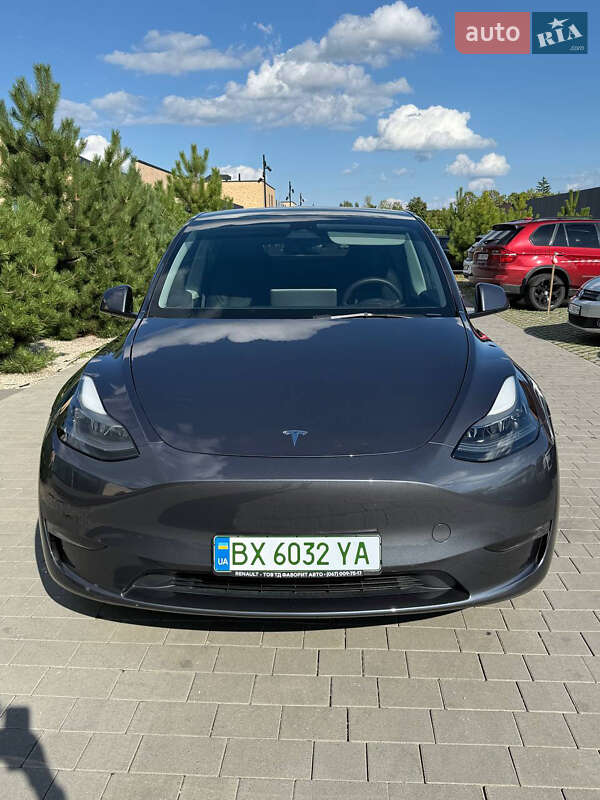 Внедорожник / Кроссовер Tesla Model Y 2023 в Хмельницком