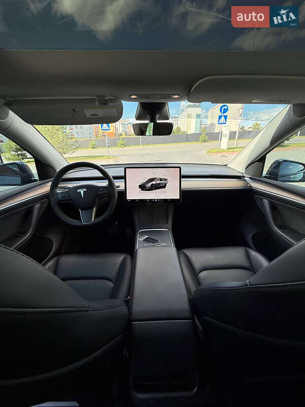 Внедорожник / Кроссовер Tesla Model Y 2023 в Хмельницком