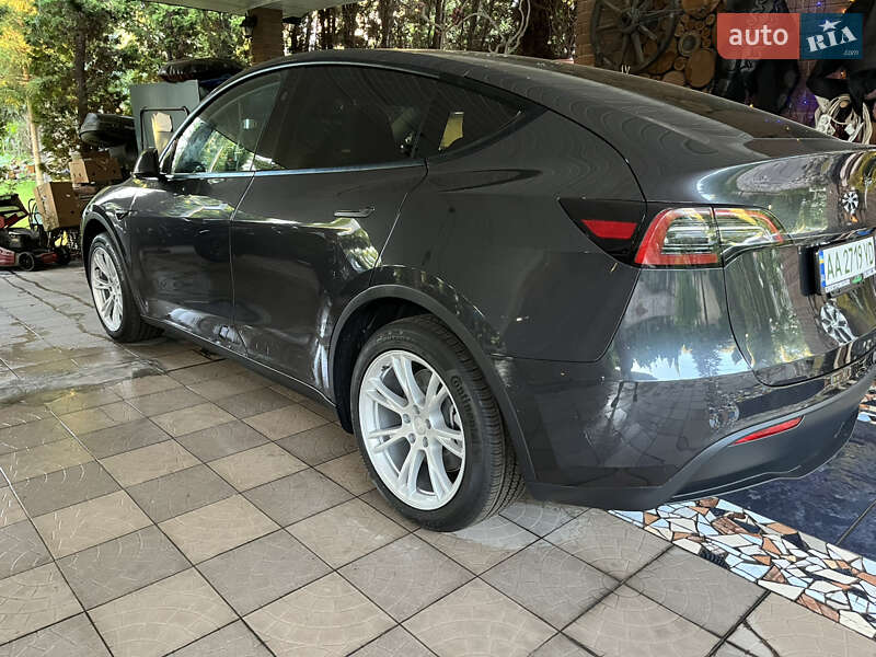 Внедорожник / Кроссовер Tesla Model Y 2024 в Киеве фото 4 Внедорожник / Кроссовер Tesla Model Y 2024 в Киеве