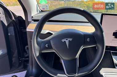 Внедорожник / Кроссовер Tesla Model Y 2022 в 
