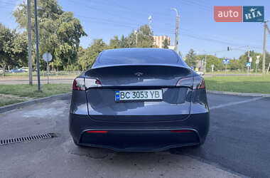 Внедорожник / Кроссовер Tesla Model Y 2021 в 