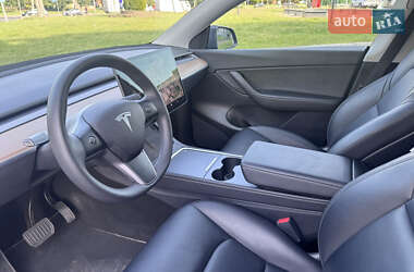 Внедорожник / Кроссовер Tesla Model Y 2021 в 