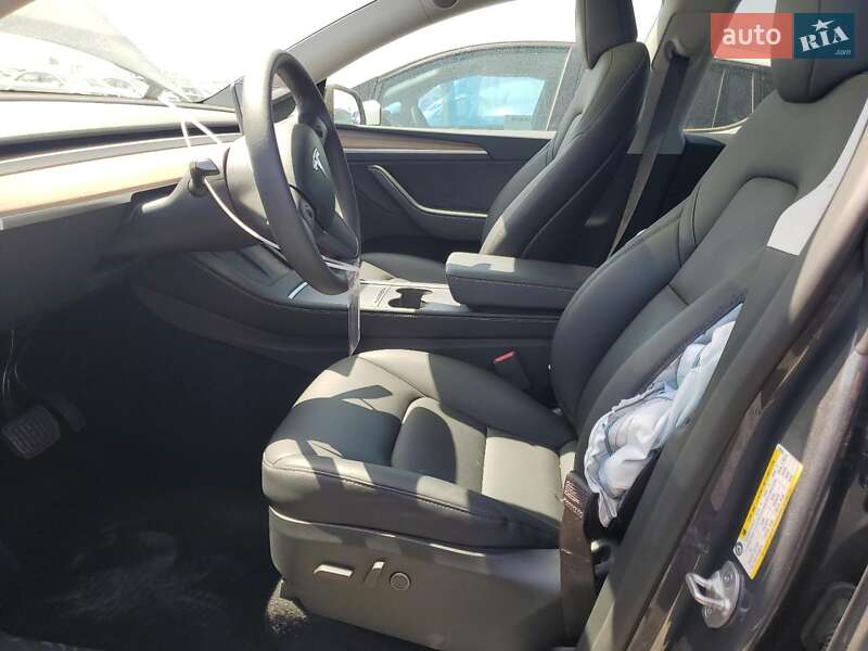 Позашляховик / Кросовер Tesla Model Y 2023 в Києві