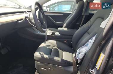 Внедорожник / Кроссовер Tesla Model Y 2023 в 