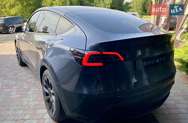 Внедорожник / Кроссовер Tesla Model Y 2021 в 