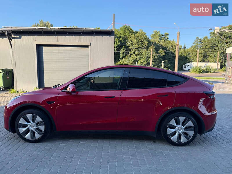 Позашляховик / Кросовер Tesla Model Y 2020 в 