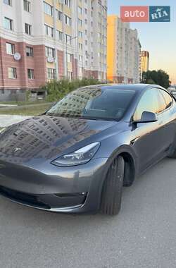 Внедорожник / Кроссовер Tesla Model Y 2022 в 