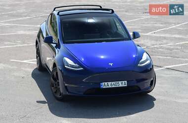 Внедорожник / Кроссовер Tesla Model Y 2021 в 