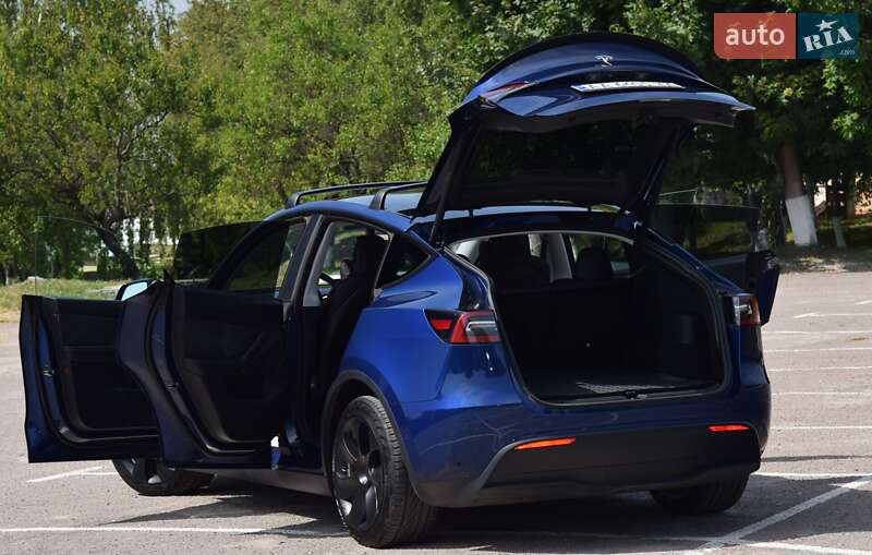 Позашляховик / Кросовер Tesla Model Y 2021 в Білогородці фото 20 Позашляховик / Кросовер Tesla Model Y 2021 в Білогородці
