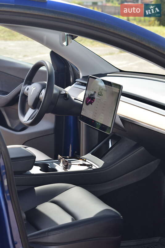 Позашляховик / Кросовер Tesla Model Y 2021 в Білогородці фото 33 Позашляховик / Кросовер Tesla Model Y 2021 в Білогородці