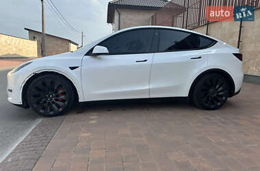 Внедорожник / Кроссовер Tesla Model Y 2022 в 
