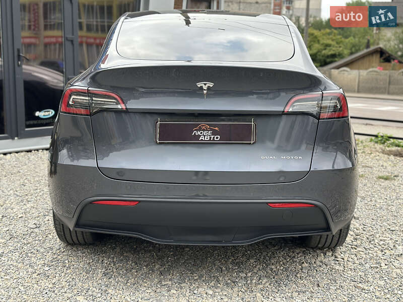 Позашляховик / Кросовер Tesla Model Y 2022 в Івано-Франківську