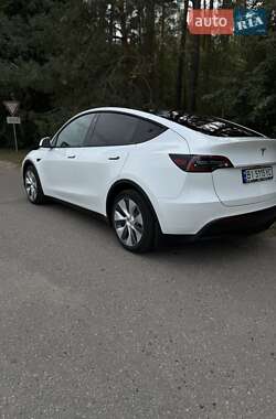 Внедорожник / Кроссовер Tesla Model Y 2021 в 