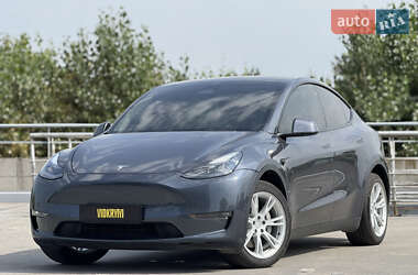 Внедорожник / Кроссовер Tesla Model Y 2022 в 