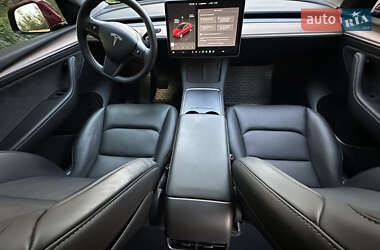 Внедорожник / Кроссовер Tesla Model Y 2023 в 