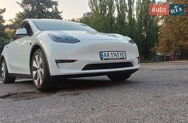 Внедорожник / Кроссовер Tesla Model Y 2023 в 