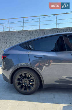 Позашляховик / Кросовер Tesla Model Y 2020 в 