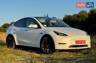 Позашляховик / Кросовер Tesla Model Y 2023 в 