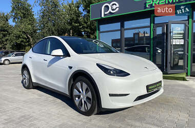 Позашляховик / Кросовер Tesla Model Y 2023 в 