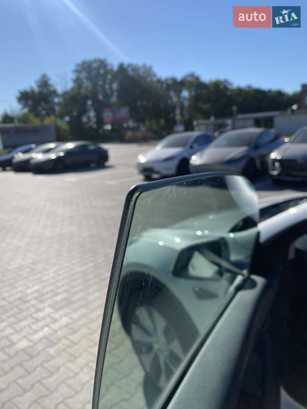 Внедорожник / Кроссовер Tesla Model Y 2023 в Киеве фото 14 Внедорожник / Кроссовер Tesla Model Y 2023 в Киеве