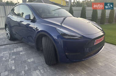 Позашляховик / Кросовер Tesla Model Y 2023 в 