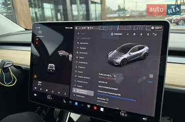 Позашляховик / Кросовер Tesla Model Y 2020 в 