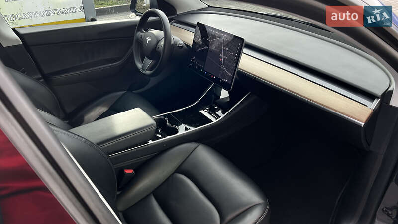 Внедорожник / Кроссовер Tesla Model Y 2020 в Луцке