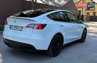 Внедорожник / Кроссовер Tesla Model Y 2022 в 