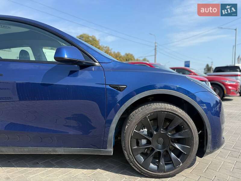 Позашляховик / Кросовер Tesla Model Y 2023 в Луцьку