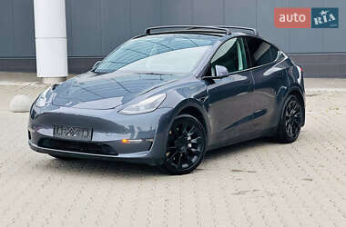 Позашляховик / Кросовер Tesla Model Y 2023 в 