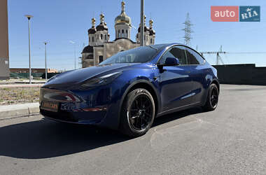 Внедорожник / Кроссовер Tesla Model Y 2023 в 
