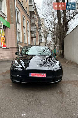 Внедорожник / Кроссовер Tesla Model Y 2023 в 